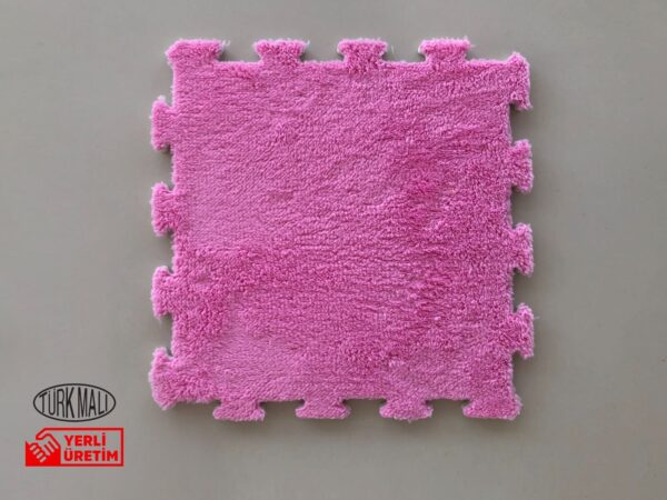 Peluş Mat Halı Pembe